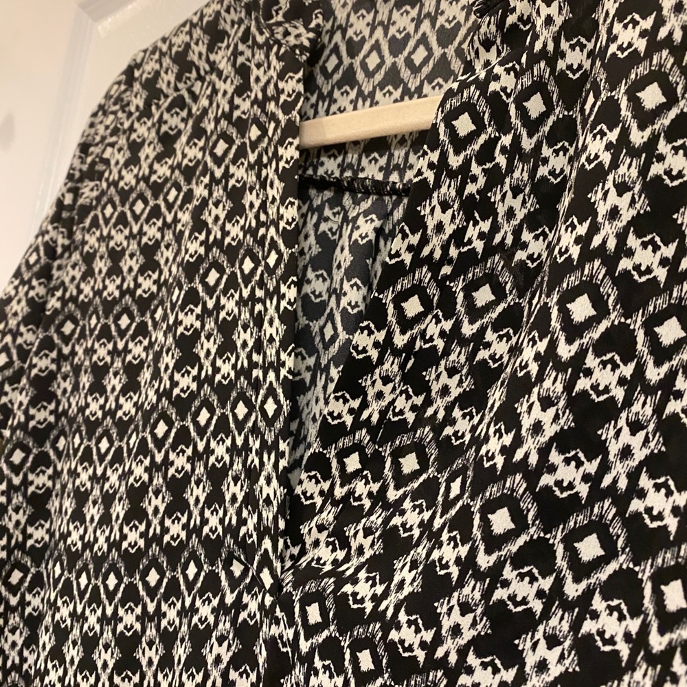 Aztec Flowy Blouse - Picture 3 of 4